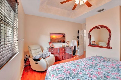 Touwnhouse à vendre à Miramar, Floride: 4 chambres, 153.66 m2 № 1007151 - photo 20