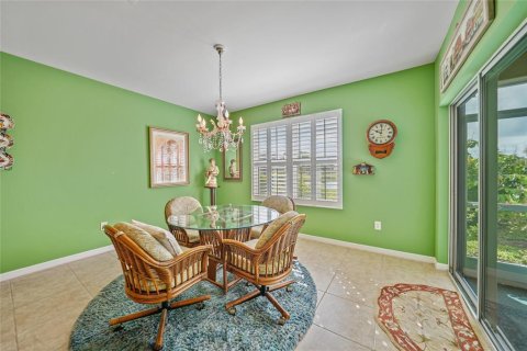 Villa ou maison à vendre à Punta Gorda, Floride: 4 chambres, 217.3 m2 № 1342358 - photo 11