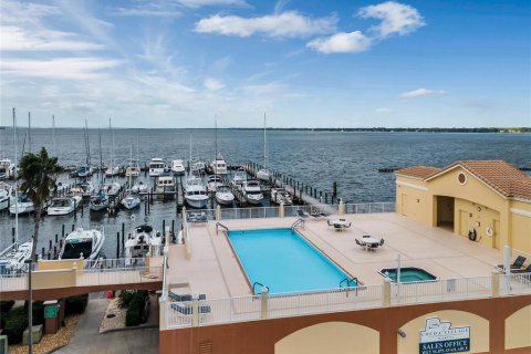 Condo in Cocoa, Florida, 3 bedrooms  № 1342325 - photo 29