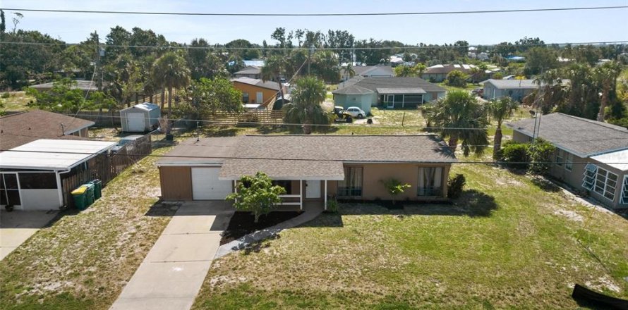 Villa ou maison à Punta Gorda, Floride 2 chambres, 83.8 m2 № 1314654