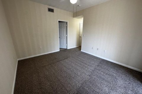 Condominio en alquiler en Jacksonville, Florida, 2 dormitorios, 111.85 m2 № 875757 - foto 3