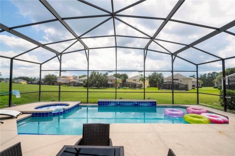 Villa ou maison à vendre à Kissimmee, Floride: 6 chambres, 267.65 m2 № 1356232 - photo 20