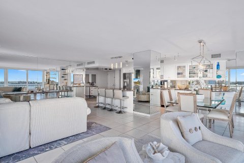 Copropriété à vendre à Riviera Beach, Floride: 2 chambres, 133.31 m2 № 1187069 - photo 12