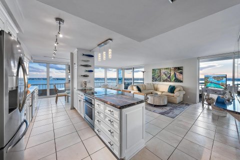 Copropriété à vendre à Riviera Beach, Floride: 2 chambres, 133.31 m2 № 1187069 - photo 17