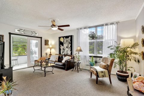 Copropriété à vendre à Tamarac, Floride: 2 chambres, 88.26 m2 № 956926 - photo 7