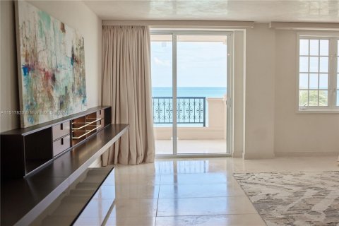 Condo in Miami Beach, Florida, 3 bedrooms  № 958932 - photo 23