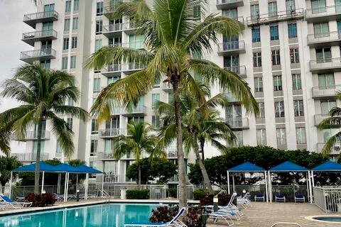 Copropriété à louer à West Palm Beach, Floride: 2 chambres, 113.81 m2 № 739963 - photo 2