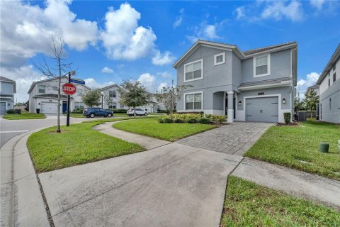 Villa ou maison à vendre à Davenport, Floride: 6 chambres, 305.74 m2 № 1353335 - photo 3