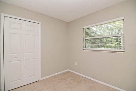 House in Apopka, Florida 3 bedrooms, 86.96 sq.m. № 1353296 - photo 13