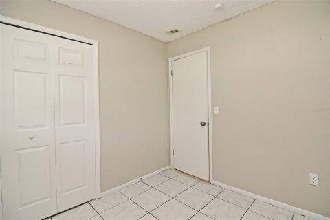 House in Apopka, Florida 3 bedrooms, 86.96 sq.m. № 1353296 - photo 8