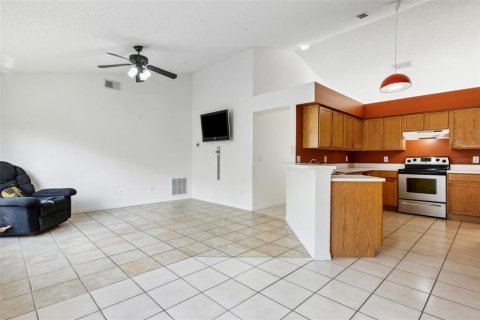 Villa ou maison à vendre à Orlando, Floride: 3 chambres, 159.23 m2 № 1353334 - photo 18