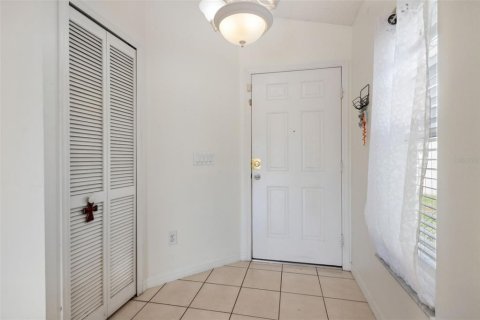 House in Orlando, Florida 3 bedrooms, 159.23 sq.m. № 1353334 - photo 7