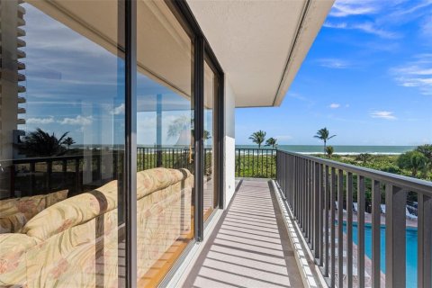 Condominio en venta en Hutchinson Island South, Florida, 3 dormitorios, 175.77 m2 № 859369 - foto 22