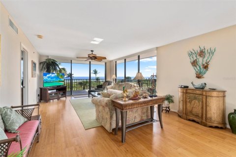 Condominio en venta en Hutchinson Island South, Florida, 3 dormitorios, 175.77 m2 № 859369 - foto 16
