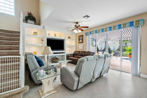 Casa en venta en Lake Worth, Florida, 5 dormitorios, 269.42 m2 № 1182022 - foto 21