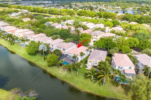 Villa ou maison à vendre à Lake Worth, Floride: 5 chambres, 269.42 m2 № 1182022 - photo 2