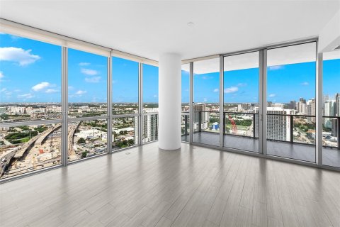 Condominio en venta en Miami, Florida, 2 dormitorios, 153.01 m2 № 1404688 - foto 26