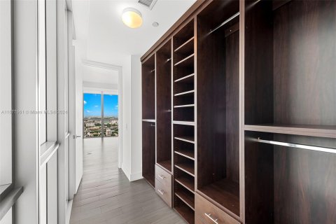 Copropriété à vendre à Miami, Floride: 2 chambres, 153.01 m2 № 1404688 - photo 20