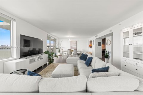 Copropriété à vendre à Miami Beach, Floride: 3 chambres, 188.5 m2 № 1404687 - photo 9