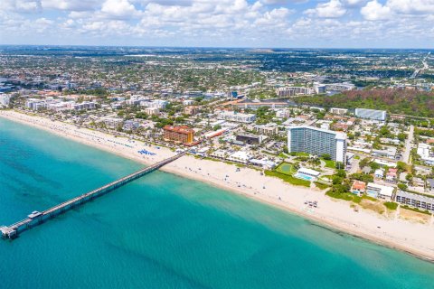 Touwnhouse à vendre à Deerfield Beach, Floride: 2 chambres, 110.37 m2 № 1225830 - photo 1