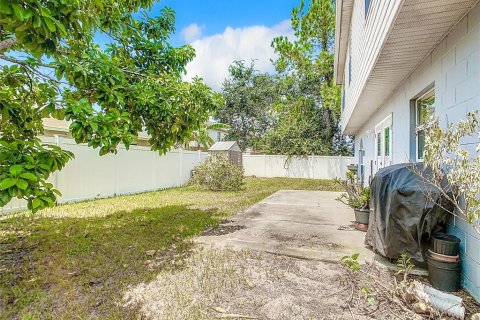 Villa ou maison à vendre à Kissimmee, Floride: 4 chambres, 271.83 m2 № 1302306 - photo 29