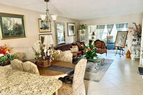 Copropriété à vendre à Deerfield Beach, Floride: 2 chambres, 84.26 m2 № 1394667 - photo 8