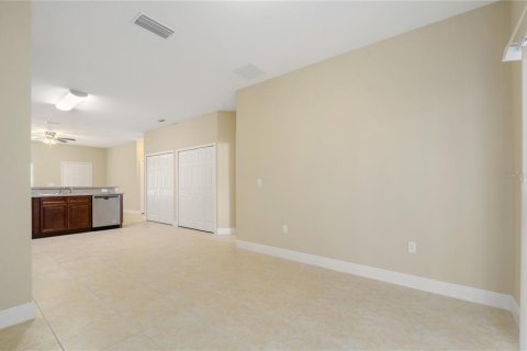 Apartment in Kissimmee, Florida 3 bedrooms, 133.78 sq.m. № 1385294 - photo 7