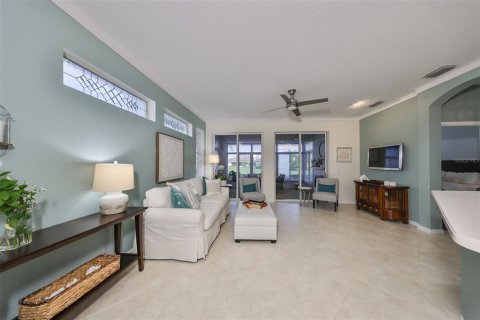 Condominio en venta en Sun City Center, Florida, 2 dormitorios, 120.03 m2 № 1385296 - foto 23