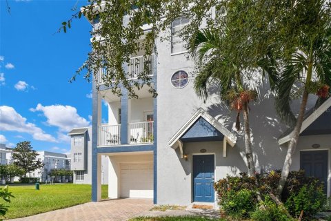 Touwnhouse à vendre à Tampa, Floride: 3 chambres, 167.97 m2 № 1413207 - photo 5