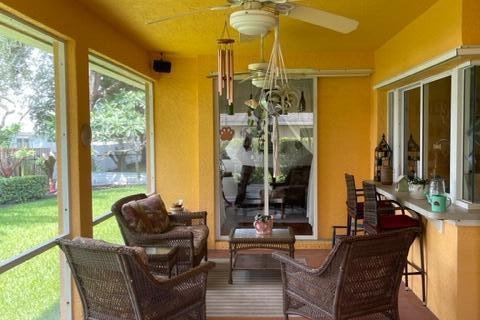 Casa en venta en Jensen Beach, Florida, 3 dormitorios, 166.67 m2 № 1183732 - foto 1