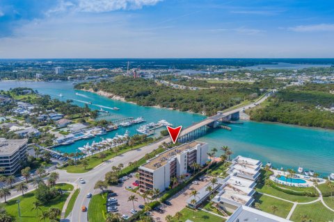 Condominio en venta en Jupiter, Florida, 2 dormitorios, 111.48 m2 № 1161669 - foto 20