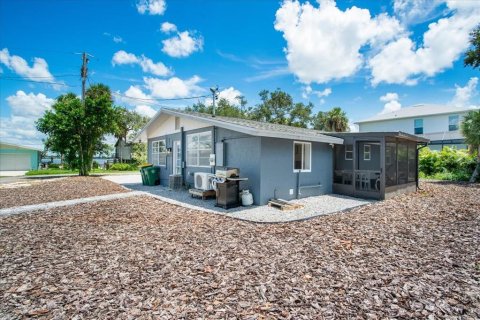 House in Englewood, Florida 3 bedrooms, 102.56 sq.m. № 1340515 - photo 4