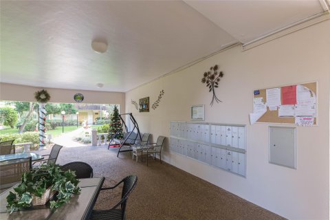 Condo in Lauderdale Lakes, Florida, 1 bedroom  № 914125 - photo 24