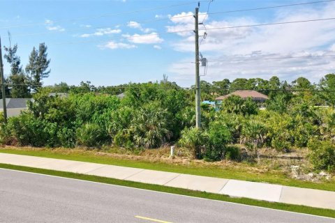 Terreno en venta en Port Charlotte, Florida № 1105536 - foto 13