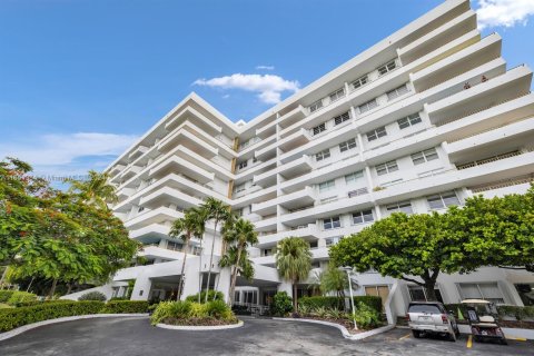 Condominio en alquiler en Key Biscayne, Florida, 2 dormitorios, 117.06 m2 № 1347632 - foto 27