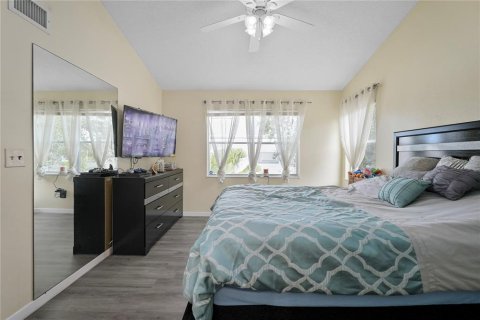 Купить кондоминиум в Орландо, Флорида 4 комнаты, 86.4м2, № 757601 - фото 19