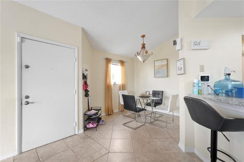 Condominio en venta en Orlando, Florida, 2 dormitorios, 86.4 m2 № 757601 - foto 13