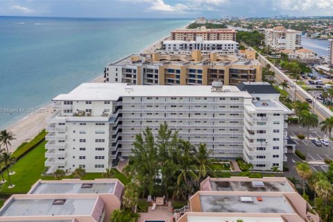 Condo in Hillsboro Beach, Florida, 1 bedroom  № 1385603 - photo 20