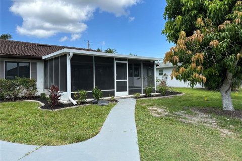 Villa ou maison à vendre à Punta Gorda, Floride: 3 chambres, 133.5 m2 № 1288426 - photo 28