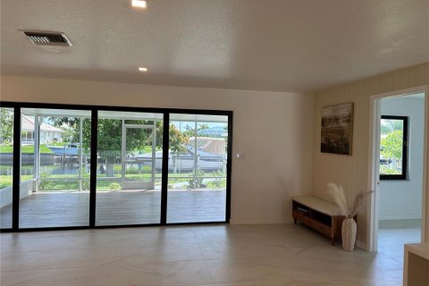 Villa ou maison à vendre à Punta Gorda, Floride: 3 chambres, 133.5 m2 № 1288426 - photo 8