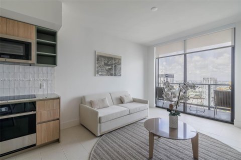 Condominio en venta en Miami, Florida, 1 dormitorio, 59.18 m2 № 1386197 - foto 13