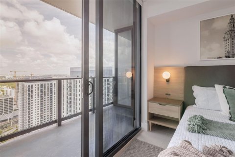 Condo in Miami, Florida, 1 bedroom  № 1386197 - photo 28