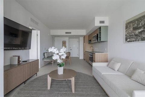 Condominio en venta en Miami, Florida, 1 dormitorio, 59.18 m2 № 1386197 - foto 11