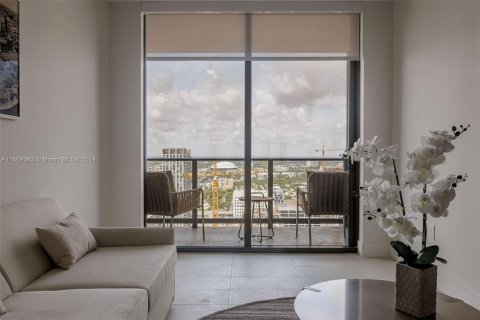 Condominio en venta en Miami, Florida, 1 dormitorio, 59.18 m2 № 1386197 - foto 3