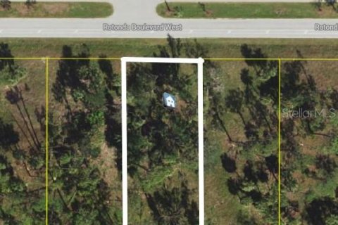 Land in Rotonda, Florida № 1299683 - photo 1