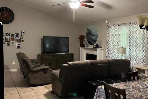 Casa en venta en Deltona, Florida, 3 dormitorios, 136.57 m2 № 1392313 - foto 3