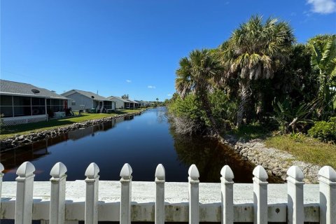 Terreno en venta en Port Charlotte, Florida № 840321 - foto 5