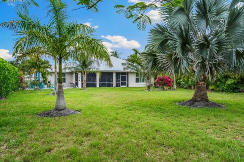 Villa ou maison à vendre à Hutchinson Island South, Floride: 4 chambres, 184.32 m2 № 1181970 - photo 5