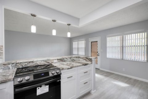 Copropriété à vendre à Coconut Creek, Floride: 2 chambres, 93.09 m2 № 1223188 - photo 19