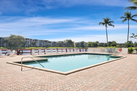 Condominio en venta en Davie, Florida, 2 dormitorios, 90.12 m2 № 1223187 - foto 10